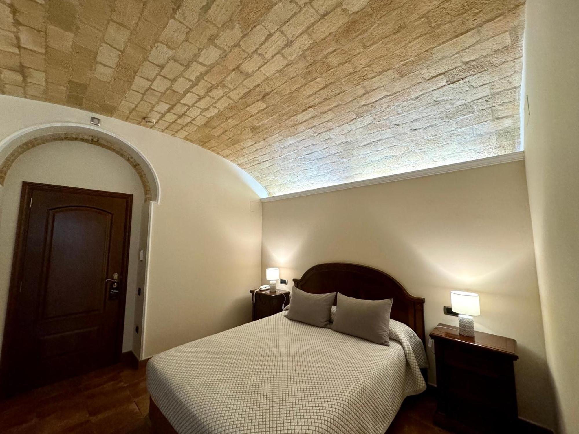 Hotel Kazar Ontinyent Zewnętrze zdjęcie